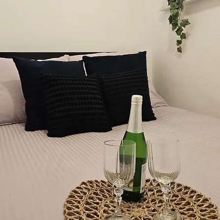 Apartmán Apartment, Close To The , Downtown,